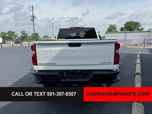 Used 2021 Chevrolet Silverado 2500 Custom w/ Custom Value Package AWD/4WD image 16