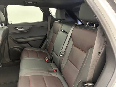 Used 2022 Chevrolet Blazer RS w/ Enhanced Convenience Package image 18