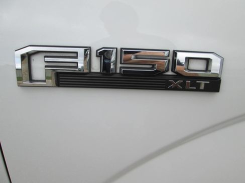 Used 2016 Ford F150 XLT w/ Equipment Group 302A Luxury AWD/4WD image 82