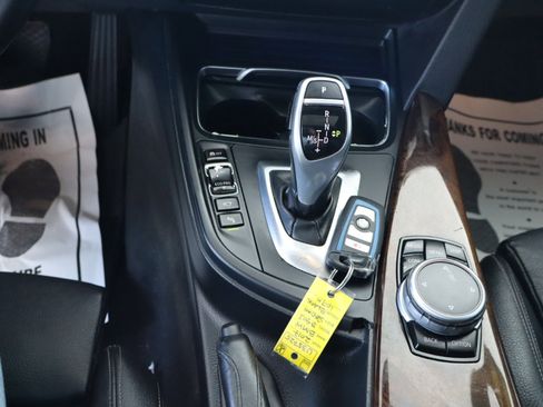 Used 2017 BMW 340i Sedan image 19