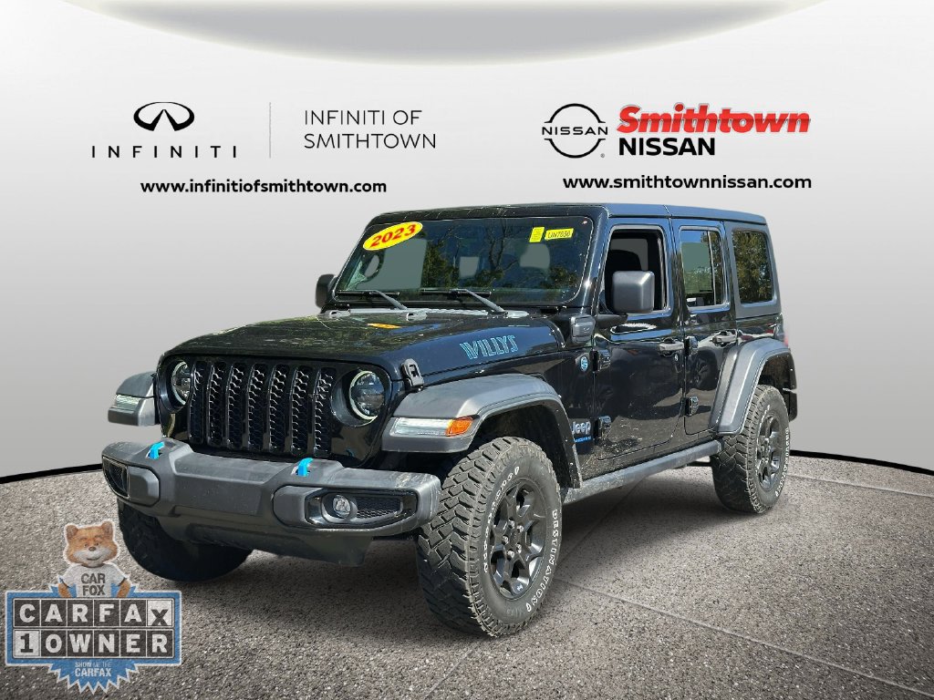 Used 2023 Jeep Wrangler Unlimited w/ Cold Weather Group AWD/4WD image 3