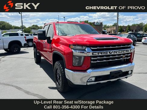 Used 2020 Chevrolet Silverado 3500 LTZ w/ LTZ Convenience Package image 6