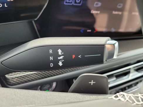 New 2026 Chevrolet Traverse High Country image 23