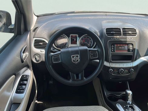 Used 2012 Dodge Journey SXT w/ Flexible Seating Group FWD image 7