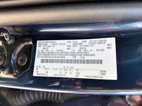 Used 2017 Ford F150 Platinum w/ Equipment Group 701A Luxury AWD/4WD image 33