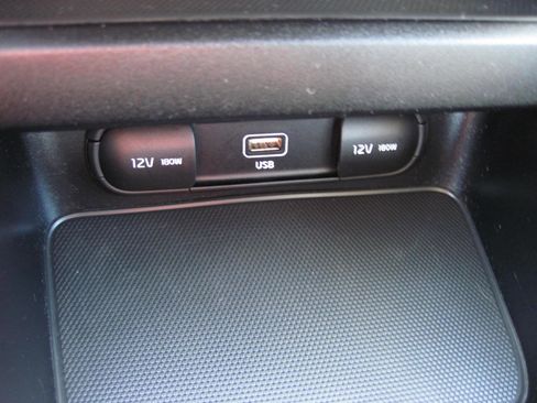 Used 2023 Kia Forte LXS image 17