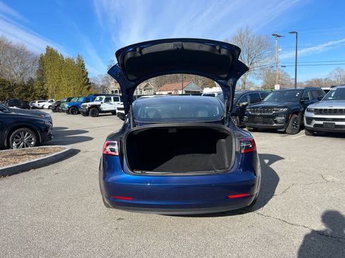 Used 2022 Tesla Model 3 Performance image 32