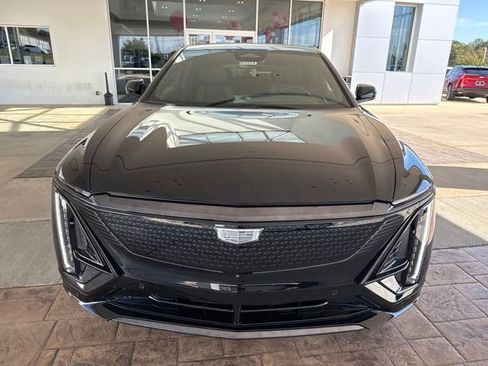 New 2026 Cadillac Lyriq Sport image 8