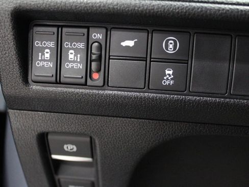 Certified 2023 Honda Odyssey Sport image 58