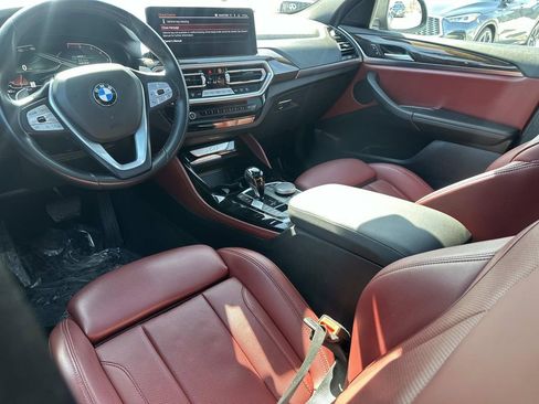 Used 2023 BMW X4 xDrive30i image 10
