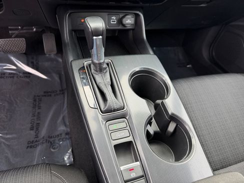 Used 2022 Honda Civic EX image 28