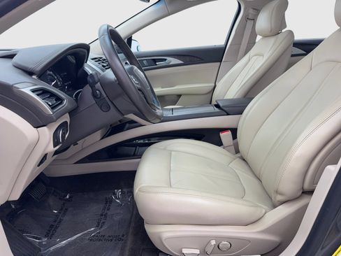 Used 2017 Lincoln MKZ Select w/ Select Plus Package FWD image 17