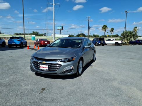 Used 2024 Chevrolet Malibu LT FWD image 4