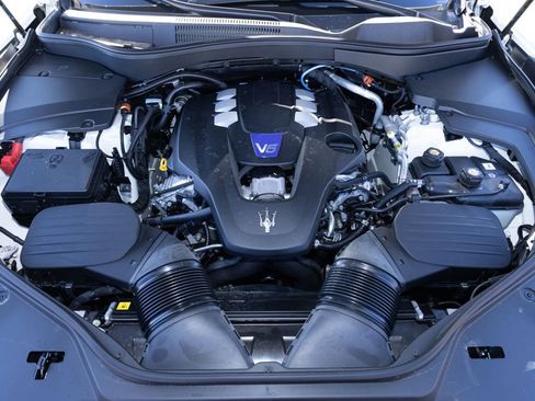 Used 2024 Maserati Levante Modena Ultima image 48