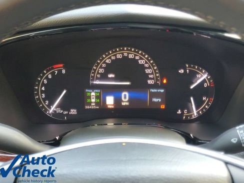 Used 2017 Cadillac XT5 Luxury w/ Driver Awareness Package FWD image 24