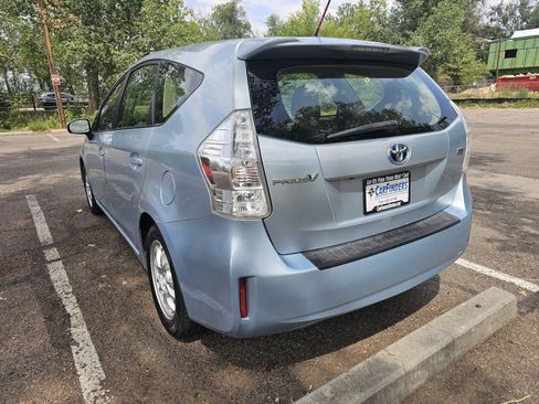 Used 2012 Toyota Prius V Two FWD image 3