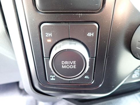 New 2026 Ford F250 XL w/ XL Off-Road Package image 18