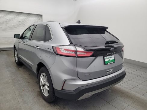 Used 2024 Ford Edge SEL image 5