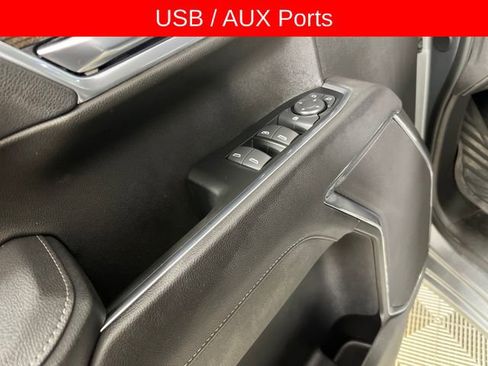 Used 2025 Chevrolet Silverado 1500 LT AWD/4WD image 12