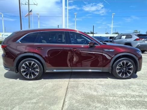 Certified 2024 MAZDA CX-90 Plug-In Hybrid w/ Premium Plus AWD/4WD image 5
