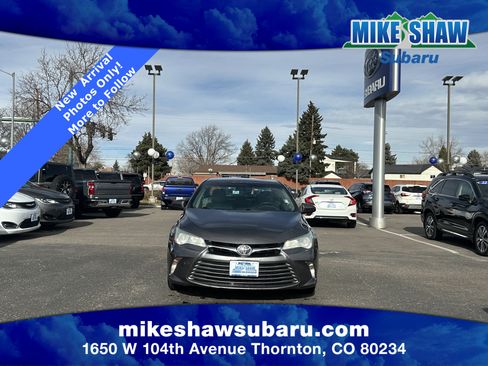 Used 2015 Toyota Camry LE image 2