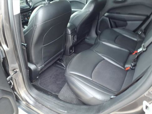 Used 2020 Jeep Compass Latitude image 13