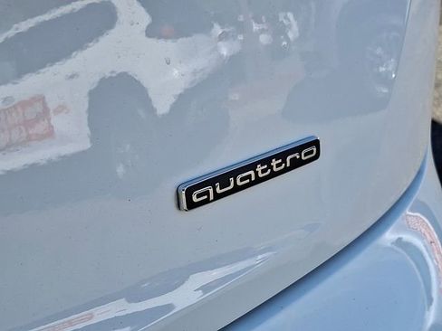 Used 2022 Audi Q5 2.0T Premium w/ Convenience Package image 27