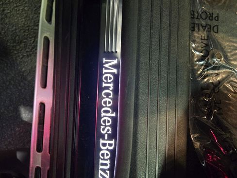 Used 2022 Mercedes-Benz GLS 450 4MATIC image 49