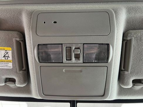 Used 2012 Nissan Frontier PRO-4X w/ Pro-4x Luxury Pkg AWD/4WD image 25
