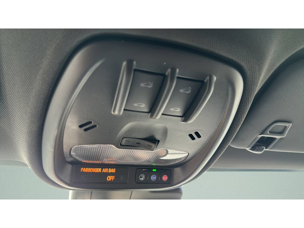 New 2026 Buick Envista Sport Touring w/ Convenience I Package FWD image 24
