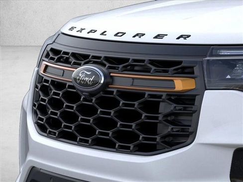 New 2026 Ford Explorer Tremor AWD/4WD image 17