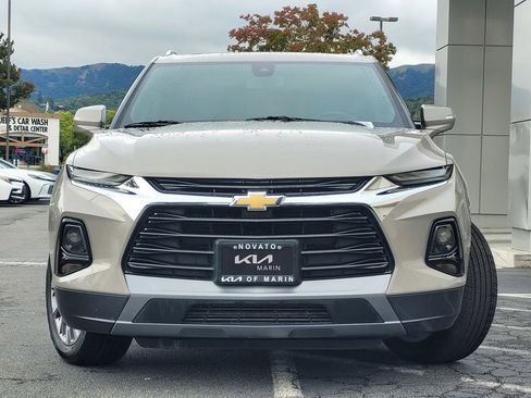 Used 2022 Chevrolet Blazer Premier w/ Enhanced Convenience Package FWD image 2
