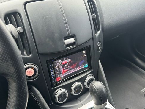 Used 2017 Nissan 370Z Coupe image 27