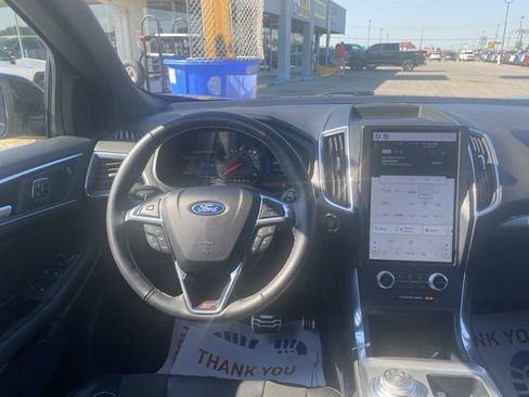 Used 2022 Ford Edge ST AWD/4WD image 14