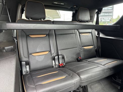 Used 2021 GMC Yukon AT4 w/ AT4 Premium Package AWD/4WD image 24