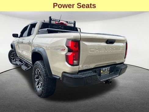 Used 2023 Chevrolet Colorado ZR2 AWD/4WD image 10