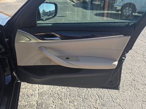 Used 2019 BMW 530i I image 16