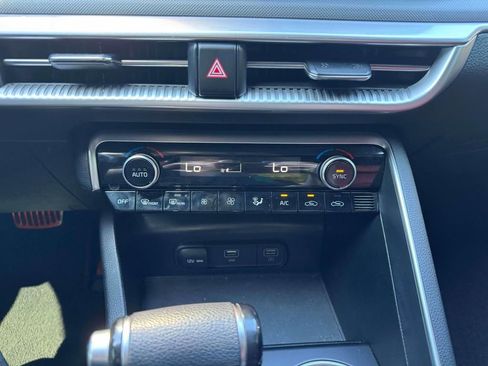 Used 2023 Kia K5 GT-Line AWD/4WD image 32