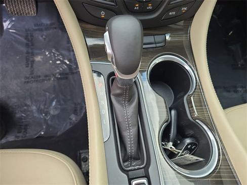 Certified 2019 Buick Envision Essence image 22