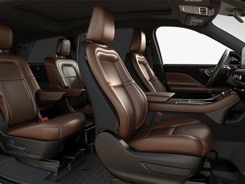 New 2026 Lincoln Aviator Reserve w/ Jet Appearance Package image 5