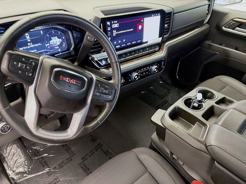 Used 2023 GMC Sierra 1500 Elevation image 7