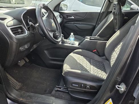 Used 2022 Chevrolet Equinox LT FWD image 5