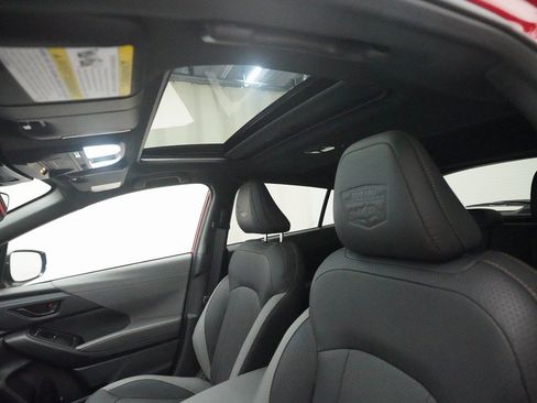 Used 2025 Subaru Crosstrek 2.5i Wilderness w/ Wilderness Package image 31