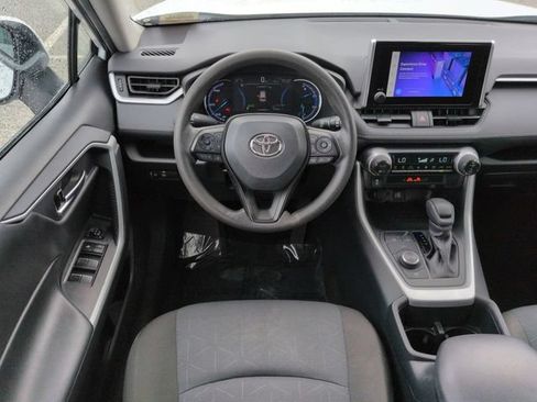 Certified 2025 Toyota RAV4 XLE AWD/4WD image 16