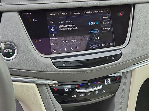 Certified 2022 Cadillac XT5 Premium Luxury image 30