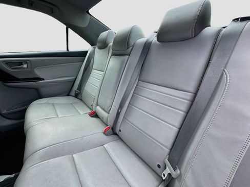 Used 2017 Toyota Camry XLE FWD image 23