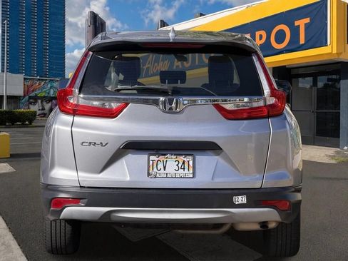 Used 2017 Honda CR-V LX image 4
