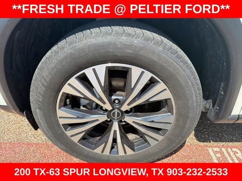 Used 2022 Nissan Rogue SV AWD/4WD image 9