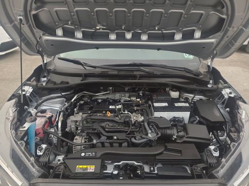 Certified 2023 Toyota Corolla Cross L image 31