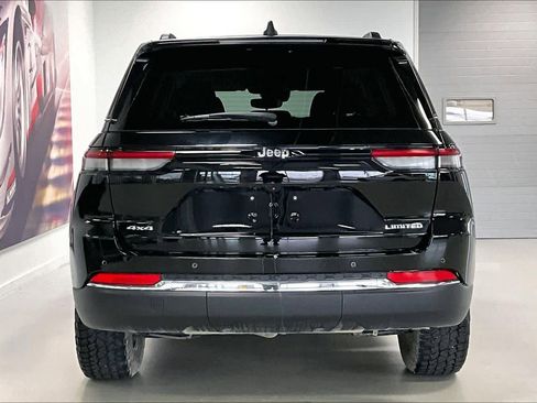 Used 2022 Jeep Grand Cherokee Limited image 5